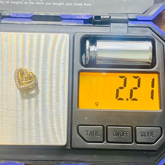 EUC Pandora 769270C01 14k Gold-Plated Sparkling Entwined Hearts Charm w/ CZs - Picture 11 of 11